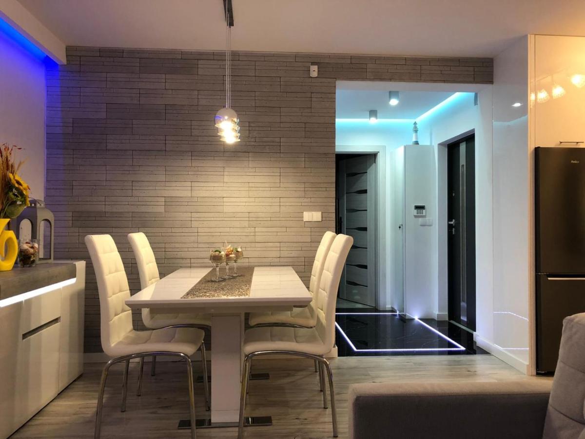 Apartament Zatoka Deluxe Z Ogrodem Leilighet Debogorze Eksteriør bilde