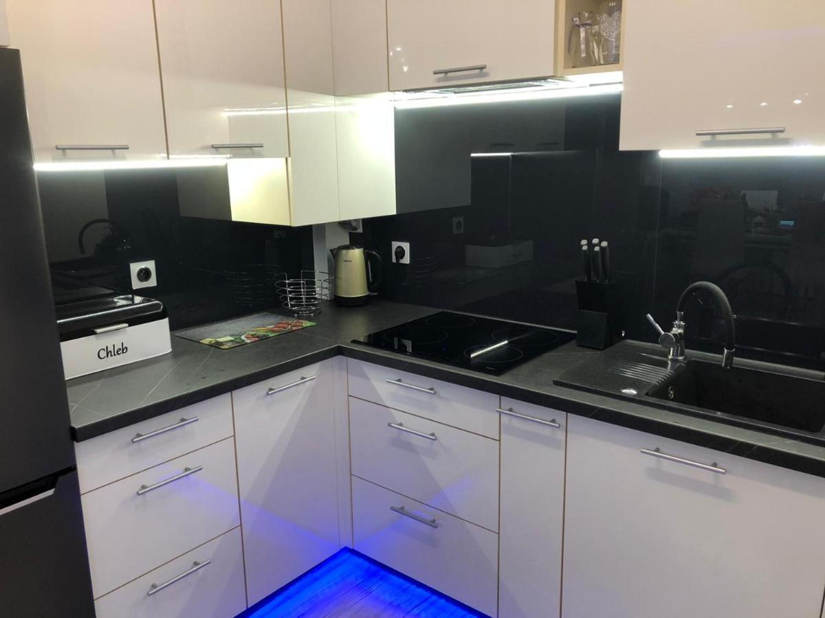 Apartament Zatoka Deluxe Z Ogrodem Leilighet Debogorze Eksteriør bilde